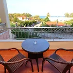 Vathi Apartmanhotel 4*
