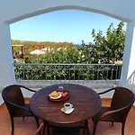 Vathi Apartmanhotel Vathí