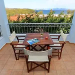 Vathi Apartmanhotel 4*
