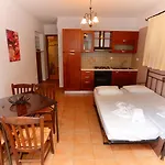 Vathi Apartmanhotel 4*
