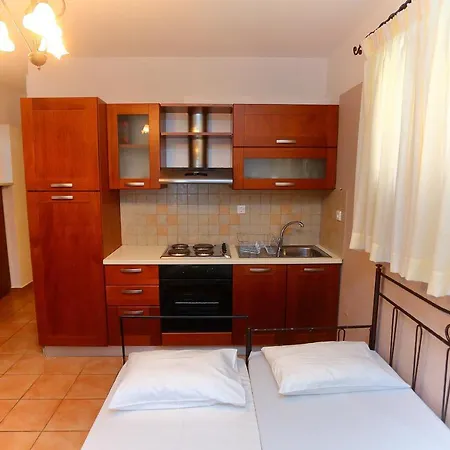 Vathi Aparthotel Vathi (Peloponnese)