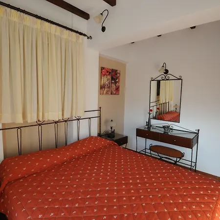 Vathi Lägenhetshotell Vathi