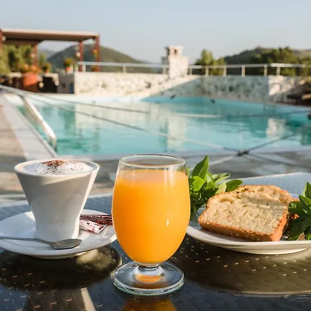 Hotel apartamentowy Vathi