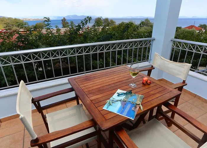 Vathi Aparthotel Vathi