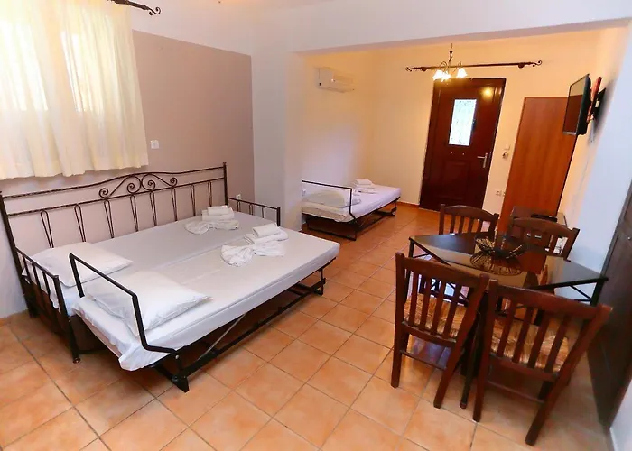 Aparthotel Vathi