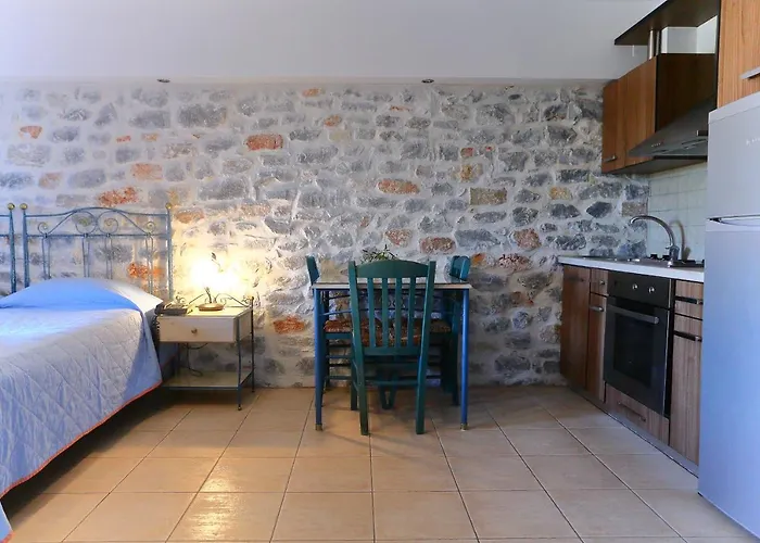 Vathi 4* Vathi (Peloponnese)