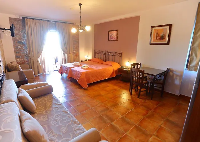 Vathi Aparthotel Vathi