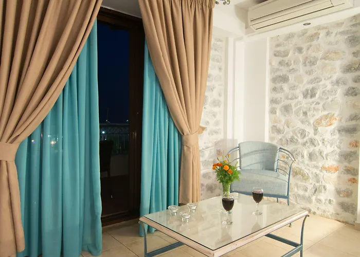 Vathi Apart Otel